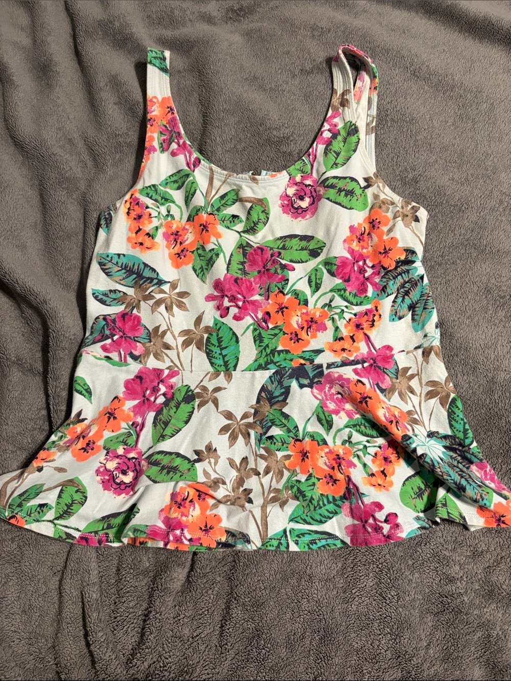 Express Floral Scoop Neck Tank Top — White with Pink & Orange Flowers